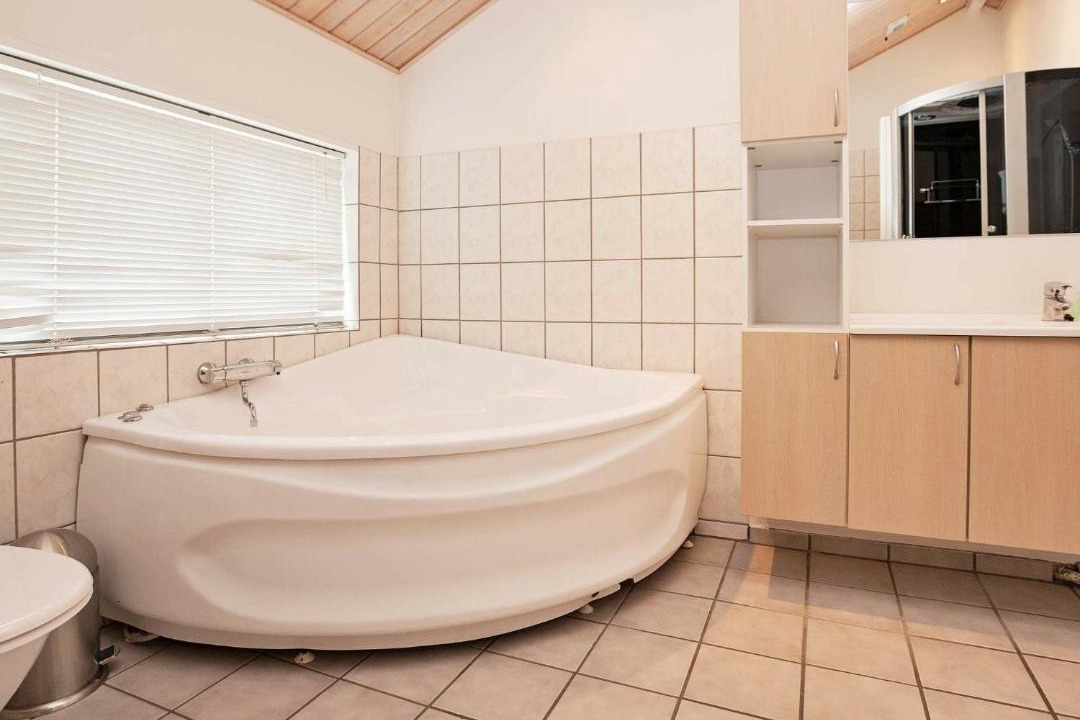Photo of Bathroom in Lyngsbæk Strand
