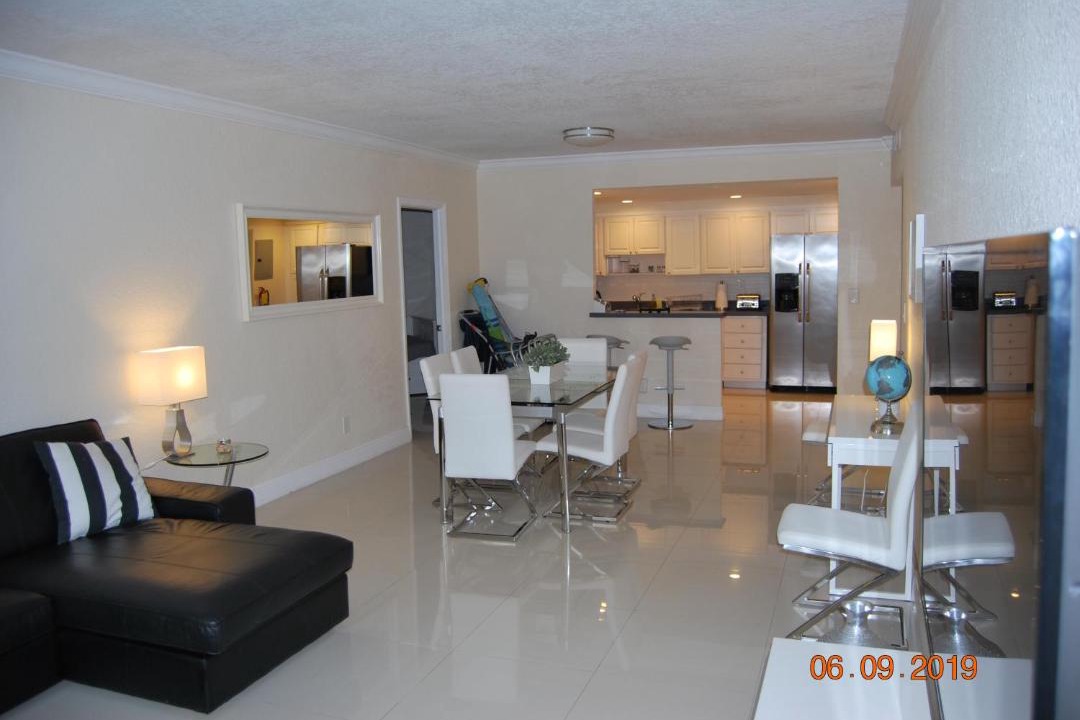 Photo of Others in Sunny Isles Beach