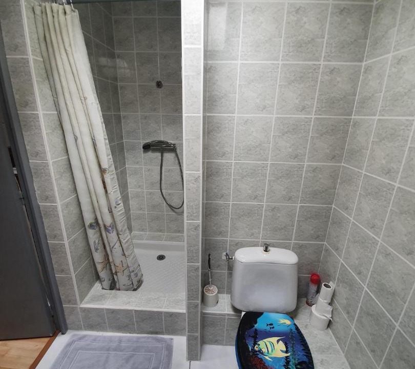 Photo of Bathroom in Thenac