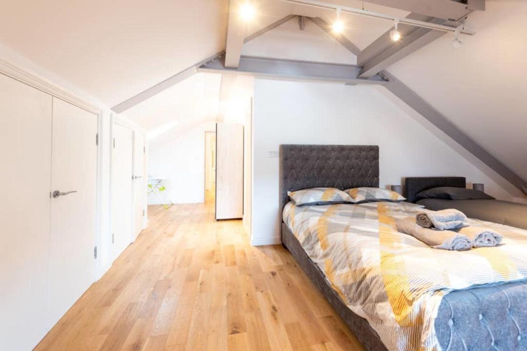 Photo of Bedroom in Uxbridge North