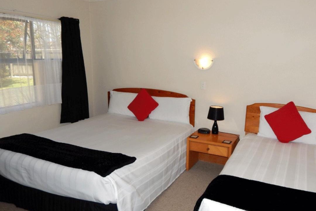 Photo of Others in Woodhill