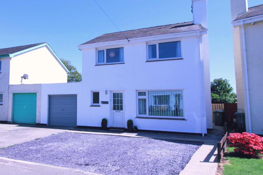 Photo of Others in Edern