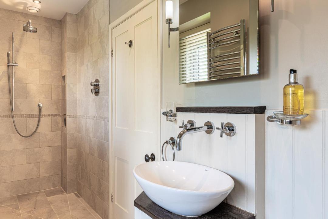 Photo of Others in Box