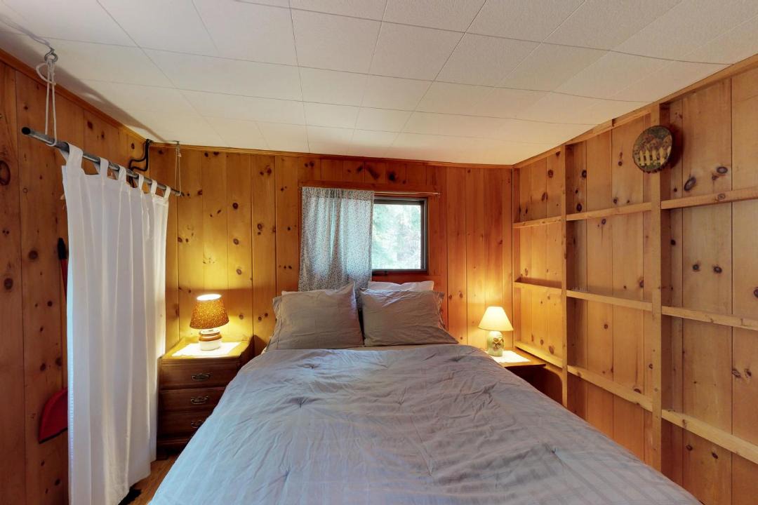 Photo of Bedroom in Northeast Somerset