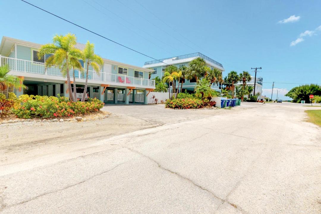 Photo of Others in Holmes Beach
