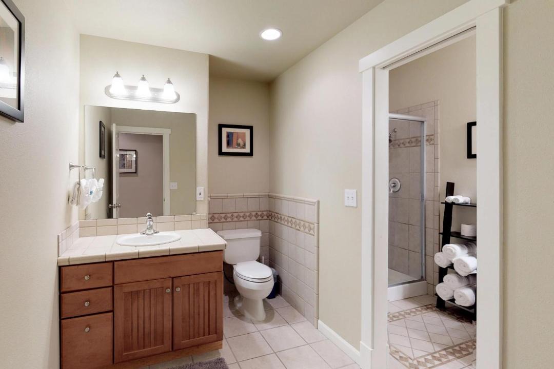 Photo of Bathroom in Orondo