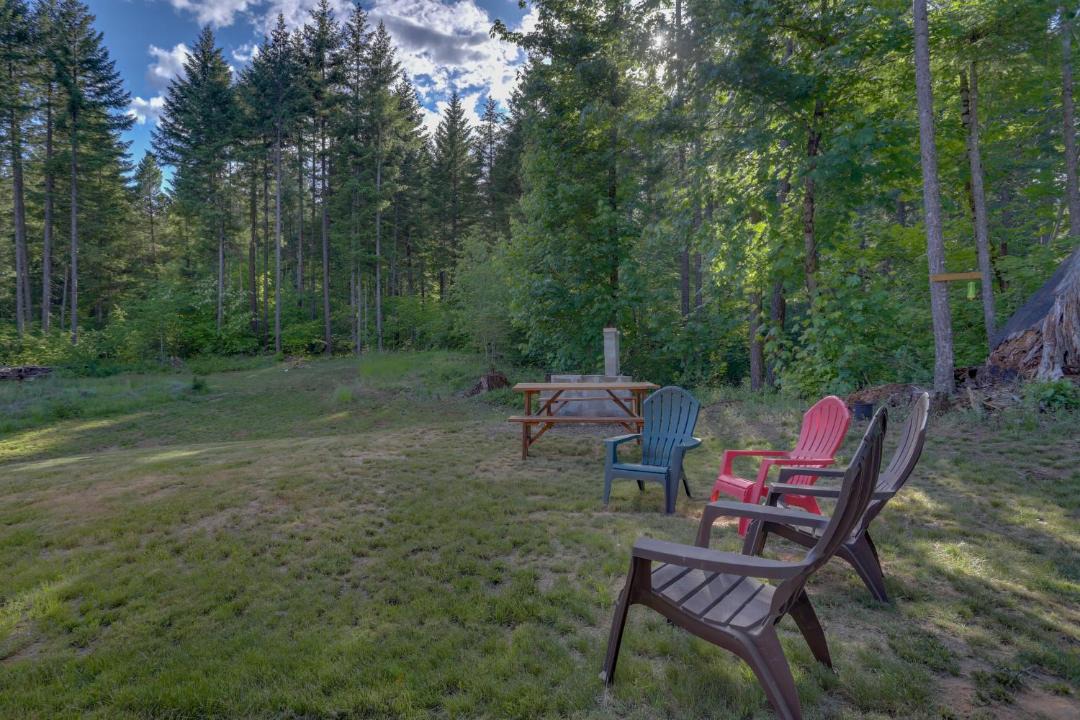 Photo of Others in White Salmon