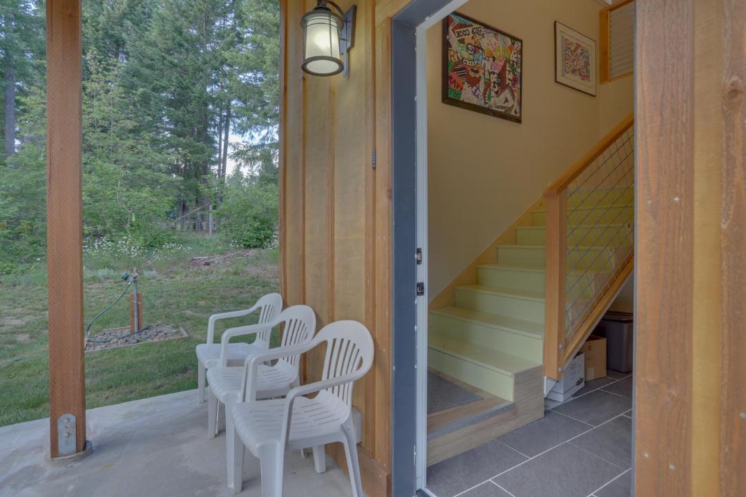 Photo of Others in White Salmon