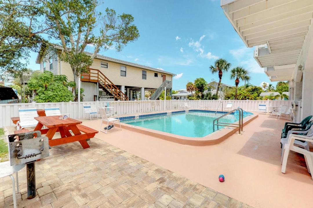 Photo of Patio Balcony in Holmes Beach