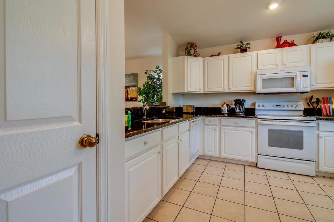 Photo of Others in Beachwalk Isles