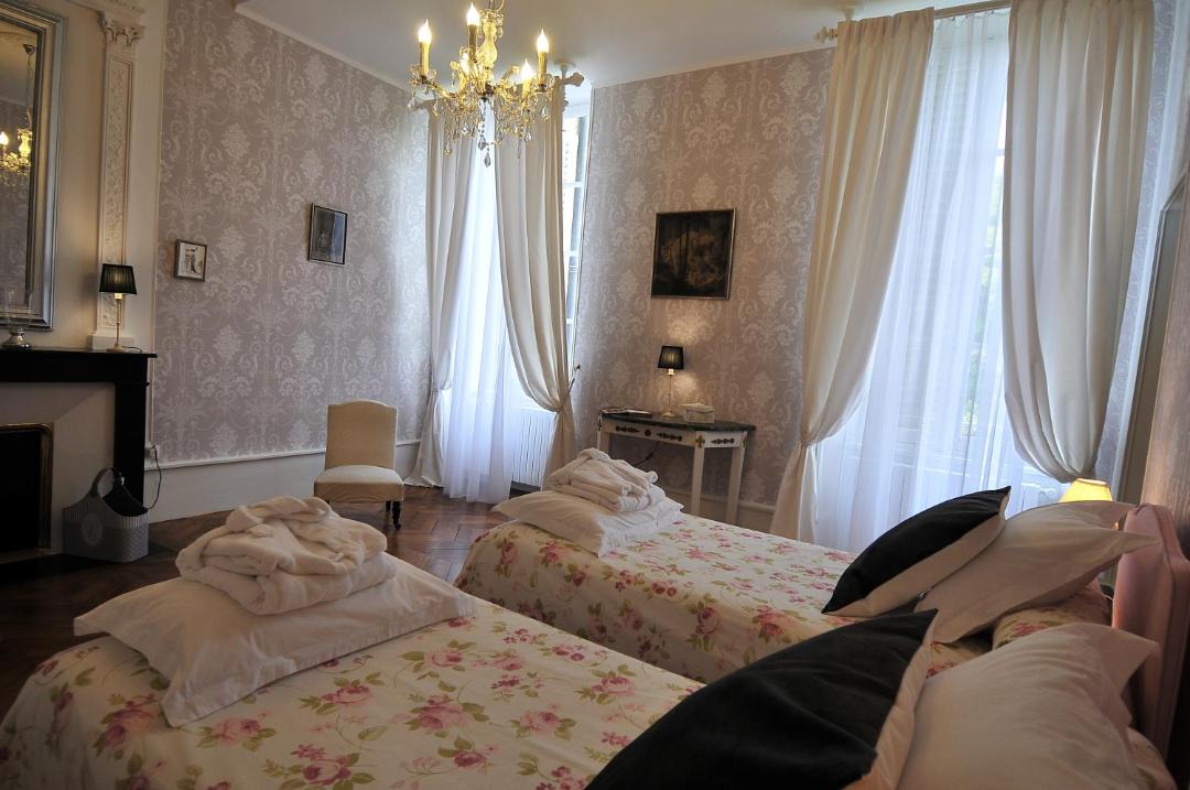 Photo of Bedroom in Villeneuve-sur-Allier