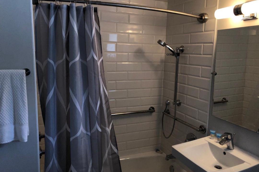 Photo of Bathroom in Fernandina Beach