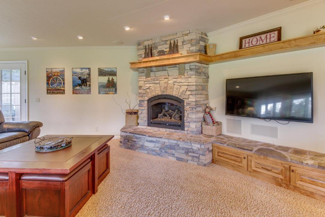 Photo of Livingroom in Sunriver