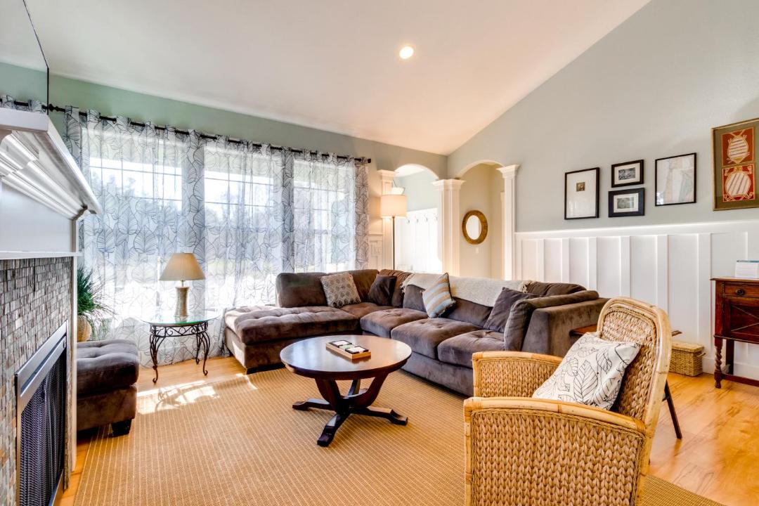 Photo of Others in Nehalem