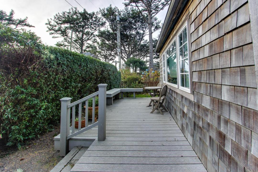 Photo of Others in Downtown Cannon Beach