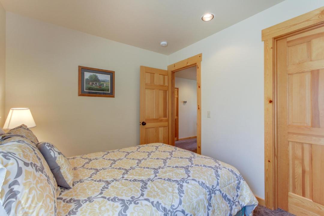 Photo of Bedroom in Redmond