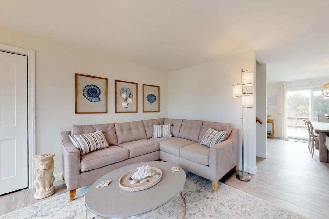 Photo of Livingroom in North Truro