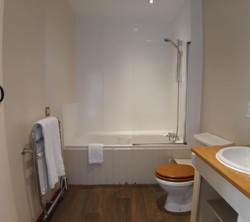 Photo of Others in Streatley