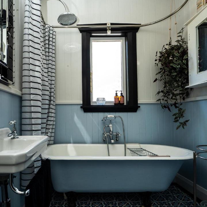 Photo of Bathroom in Russell