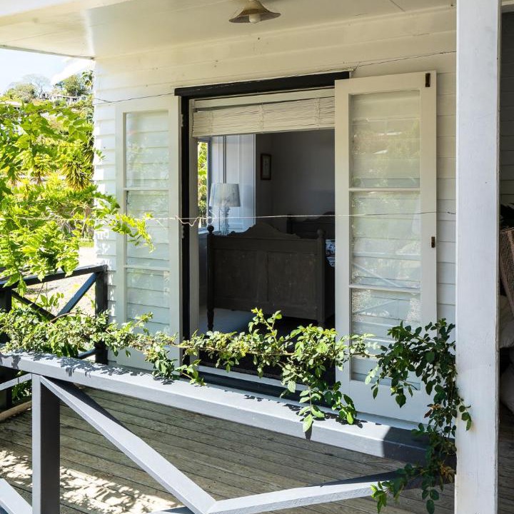 Photo of Others in Russell