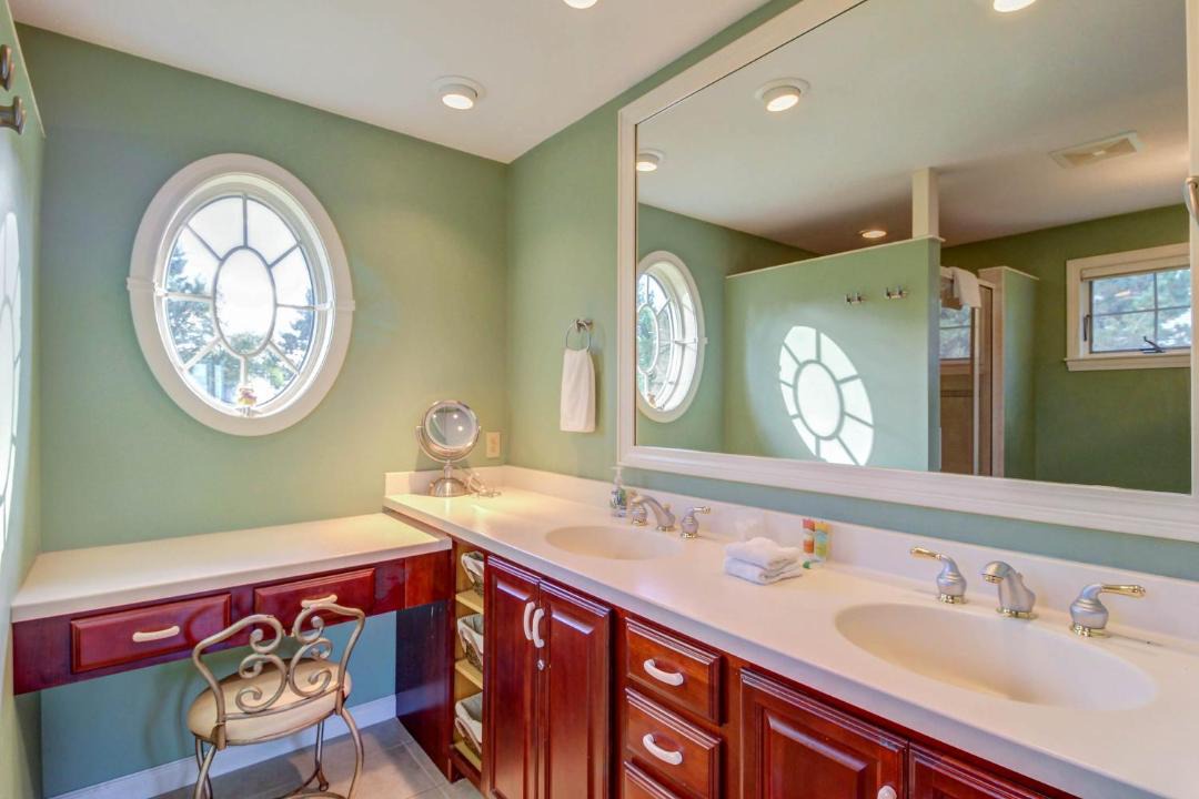 Photo of Others in South Hero