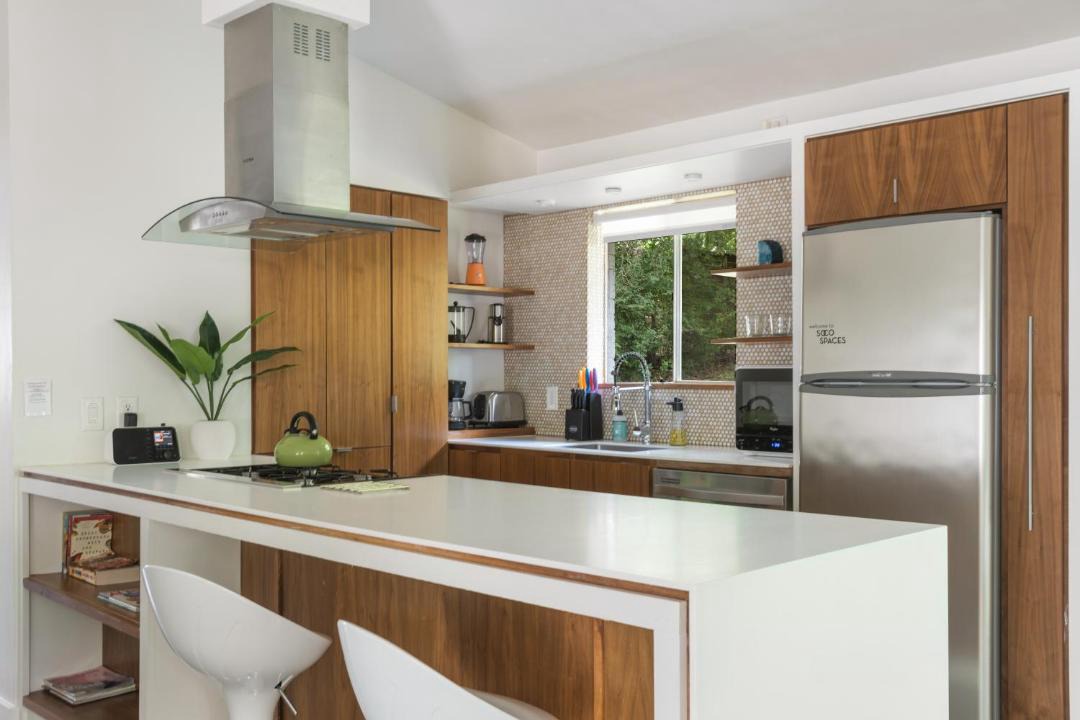 Photo of Kitchen in South River City