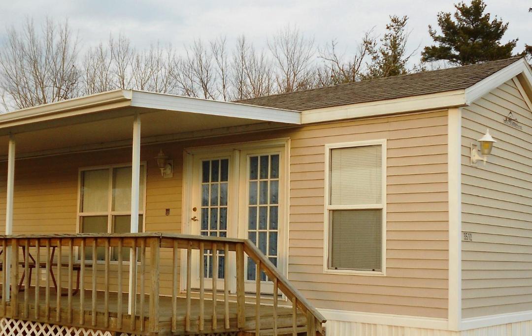 Photo of Buildings in Amboy
