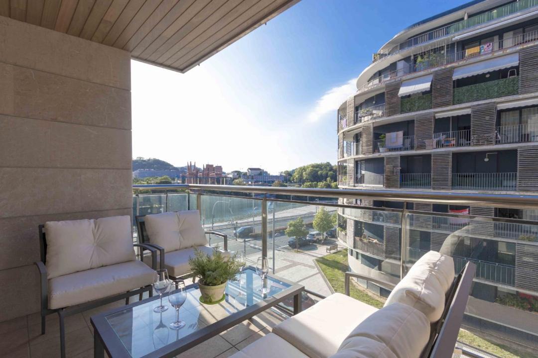 Photo of Patio Balcony in San Sebastian