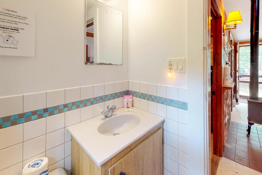 Photo of Bathroom in North Eastham