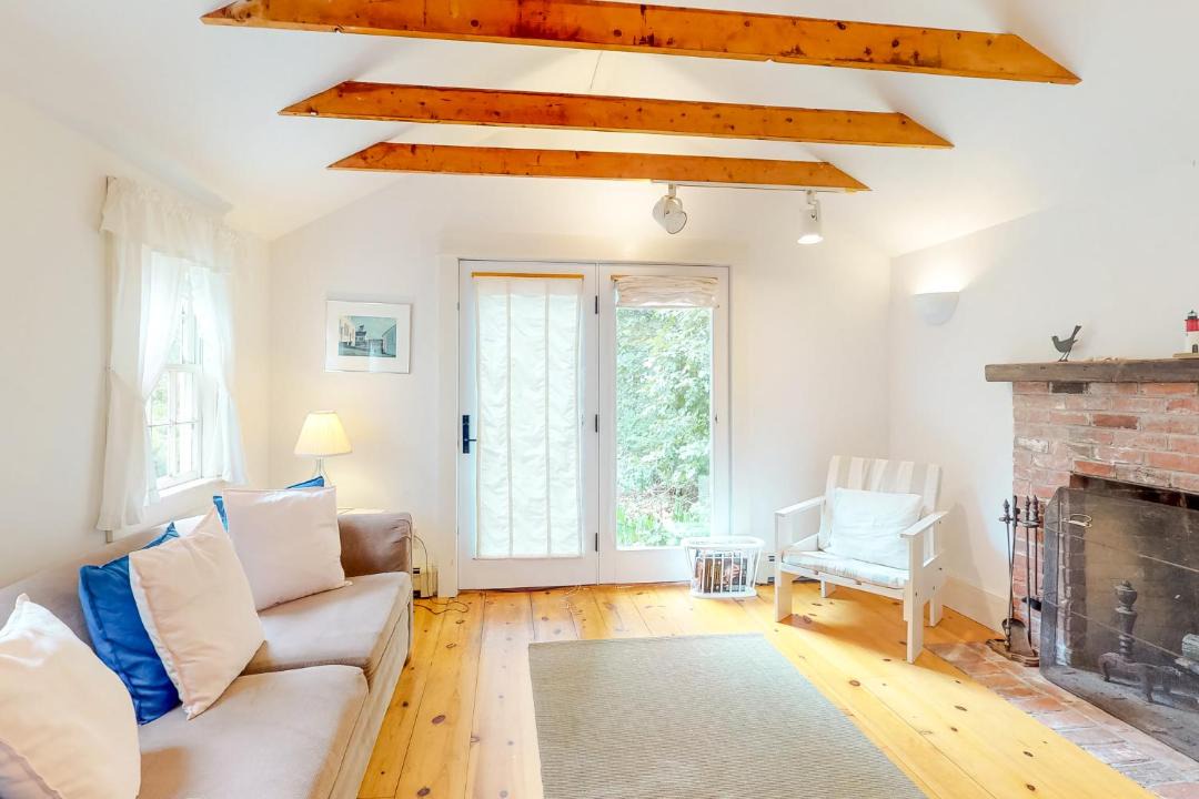 Photo of Livingroom in North Eastham