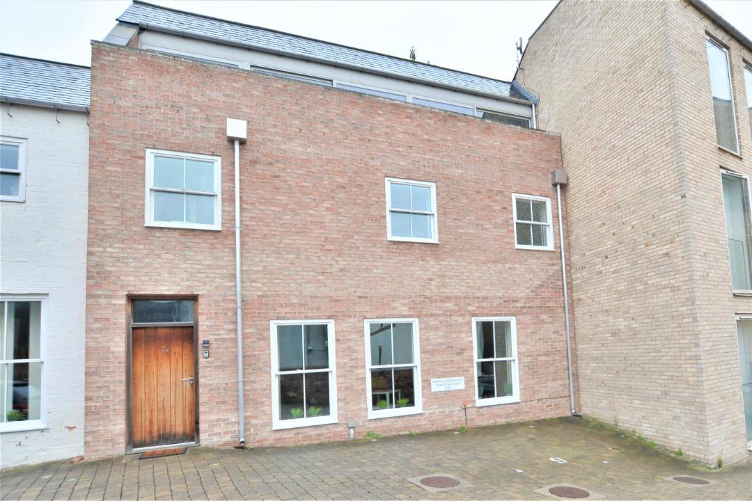 Photo of Buildings in Lincoln