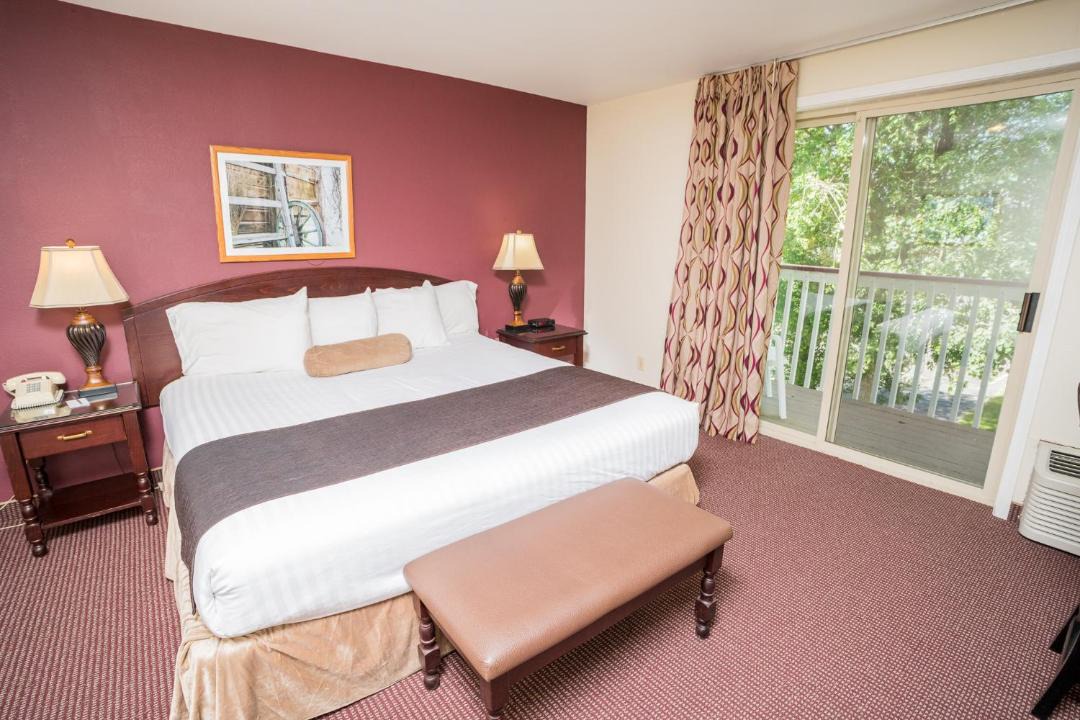 Photo of Bedroom in Winthrop