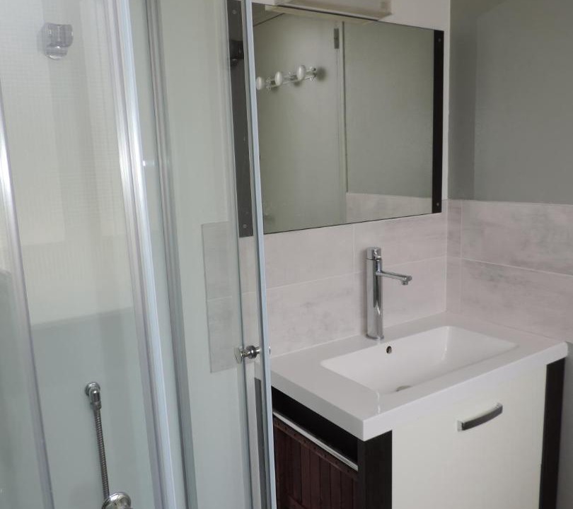 Photo of Bathroom in Illiers-Combray