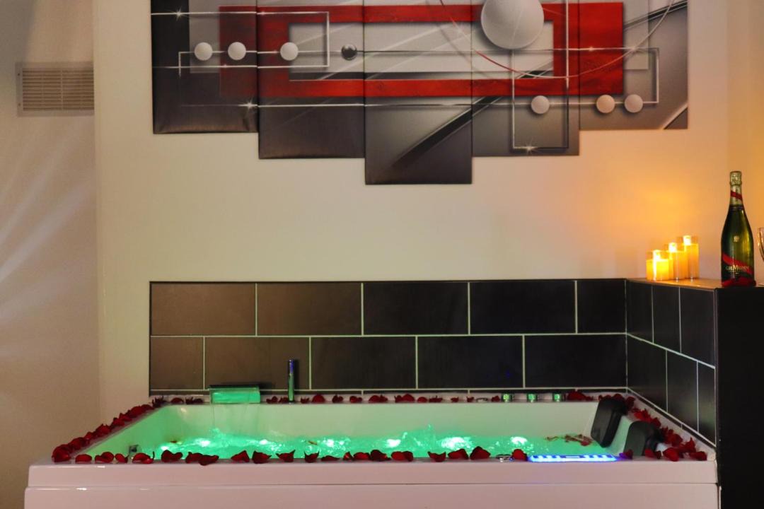 Photo of Others in Villette Gare