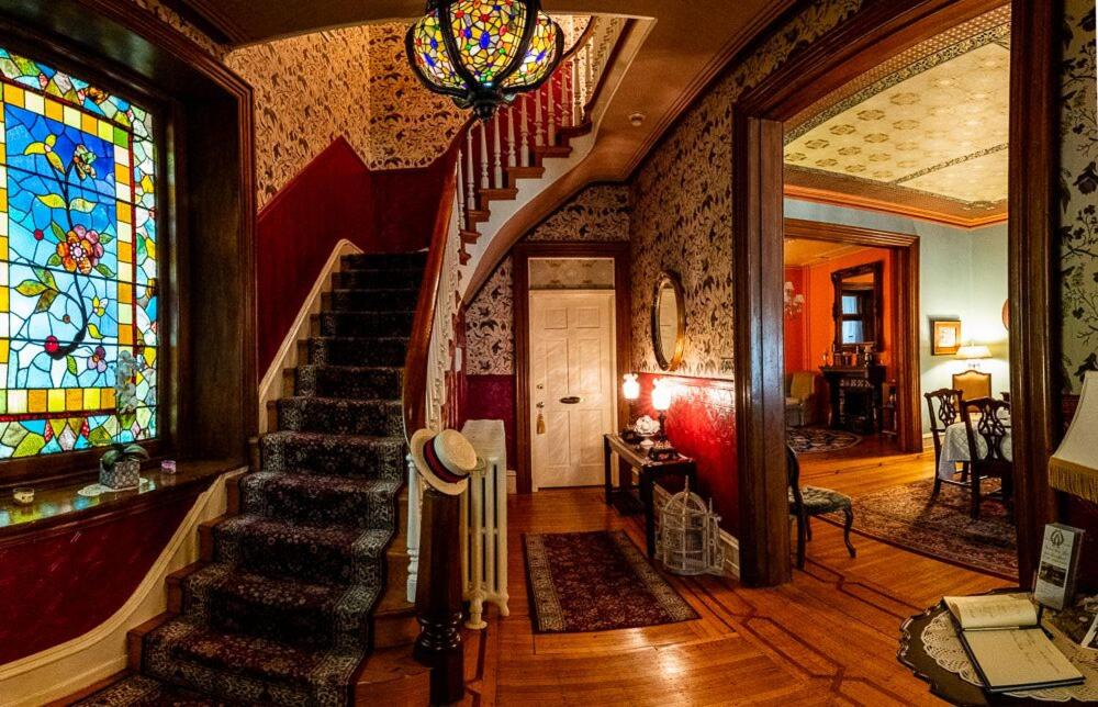 Photo of Livingroom in Powelton Village