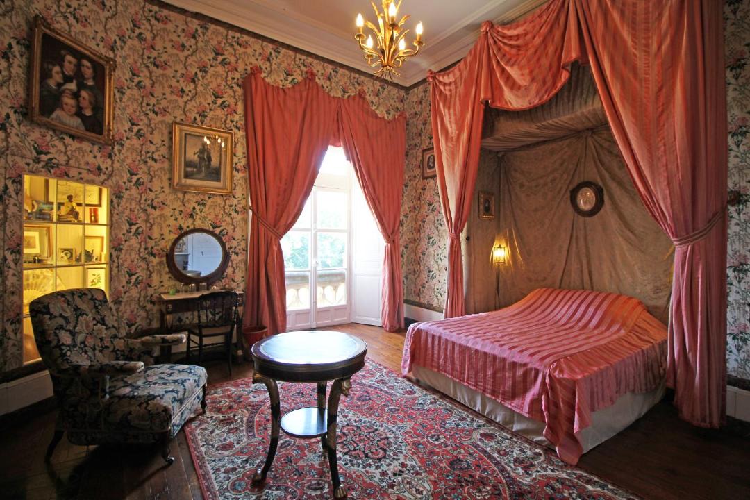 Photo of Bedroom in Saint-Priest-Taurion
