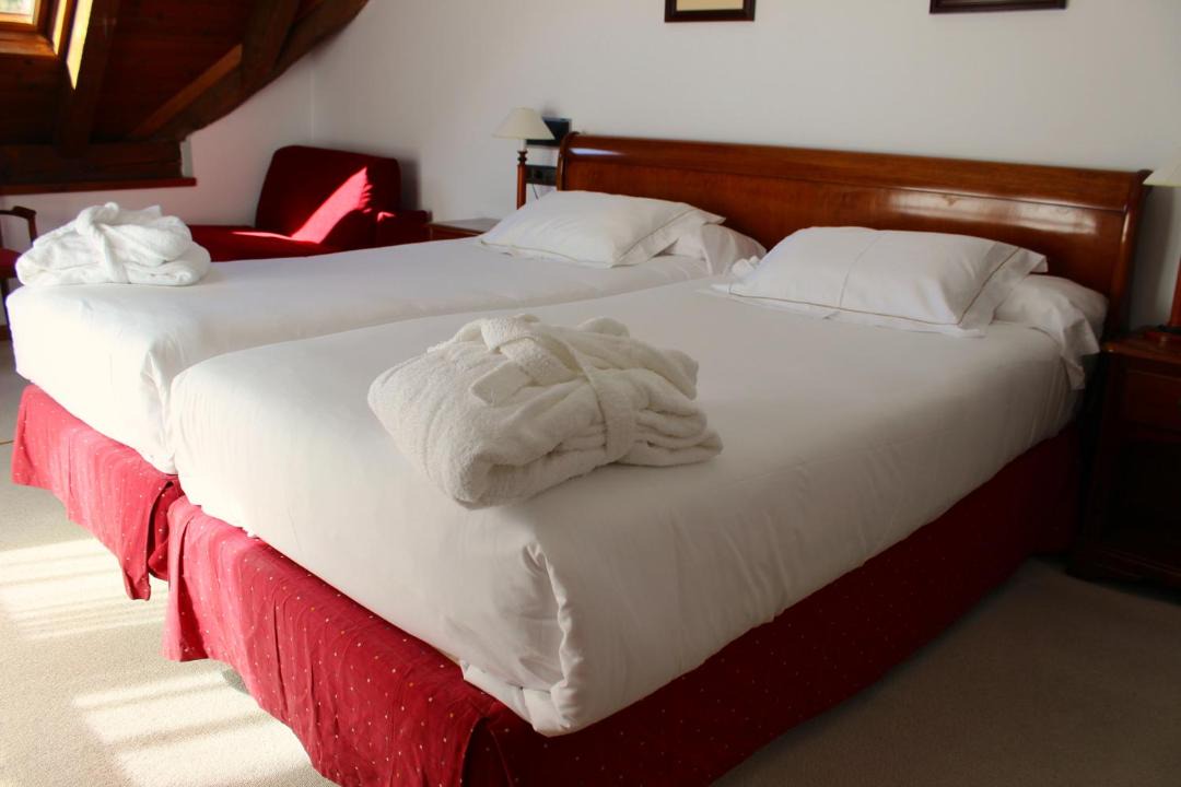 Photo of Bedroom in Tredos