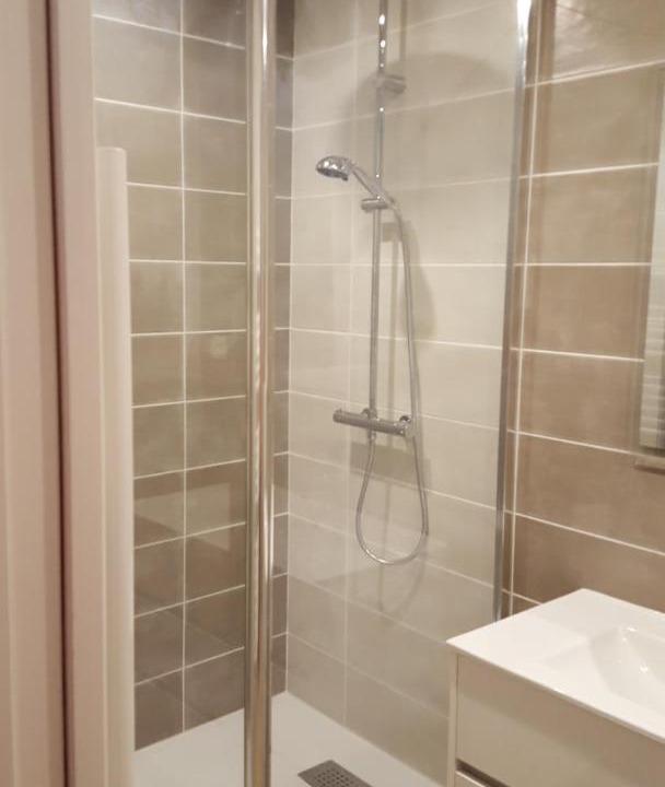 Photo of Bathroom in Louchats