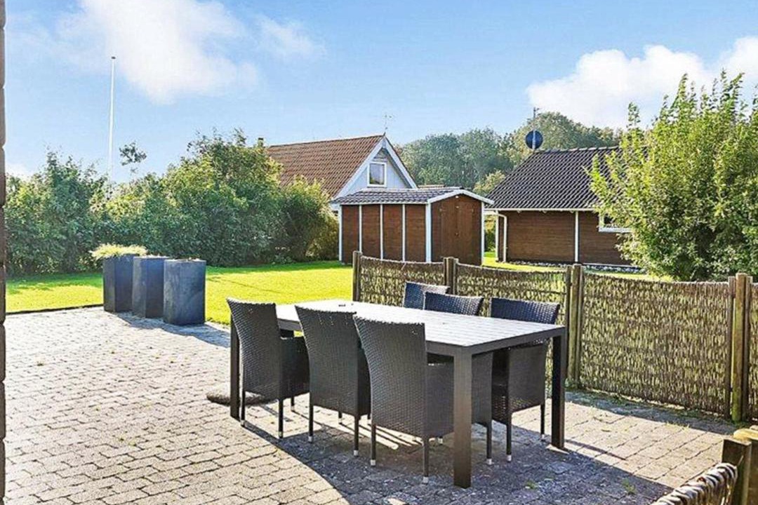 Photo of Patio Balcony in Pøt Strandby