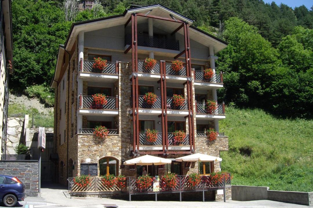Photo of Others in Arinsal