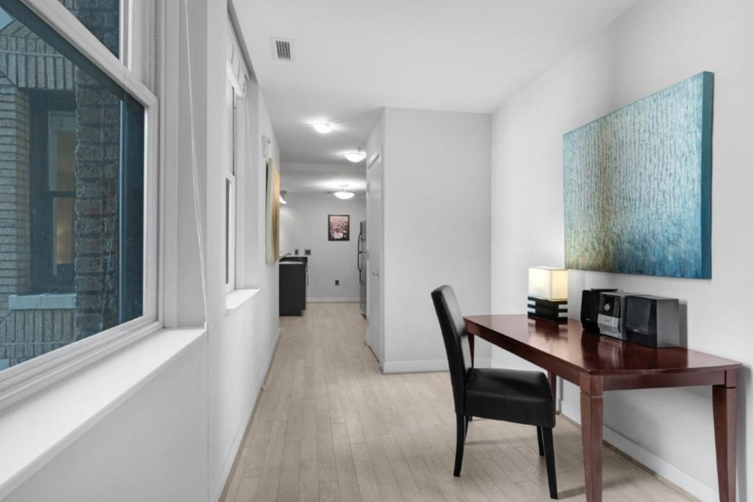 Photo of Livingroom in Downtown Washington D.C.