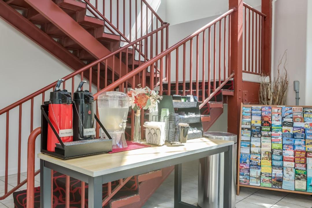 Photo of Others in Linda Mar