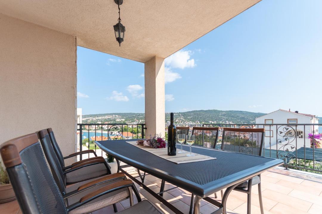 Photo of Patio Balcony in Sevid