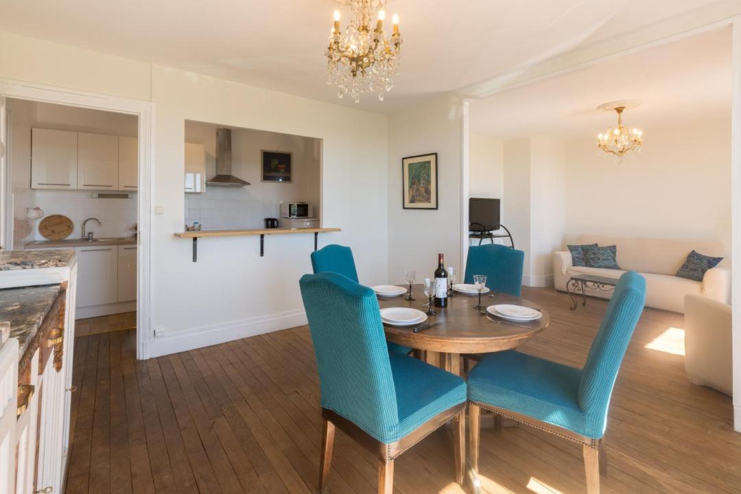 Photo of Others in Ayen