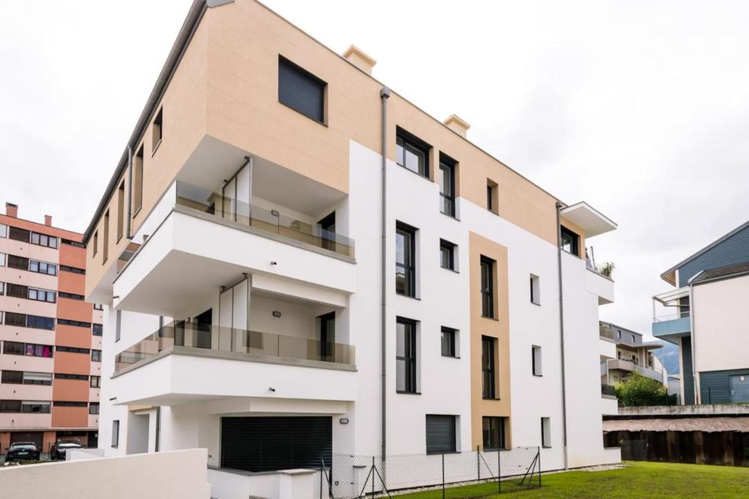 Photo of Buildings in Gaillard
