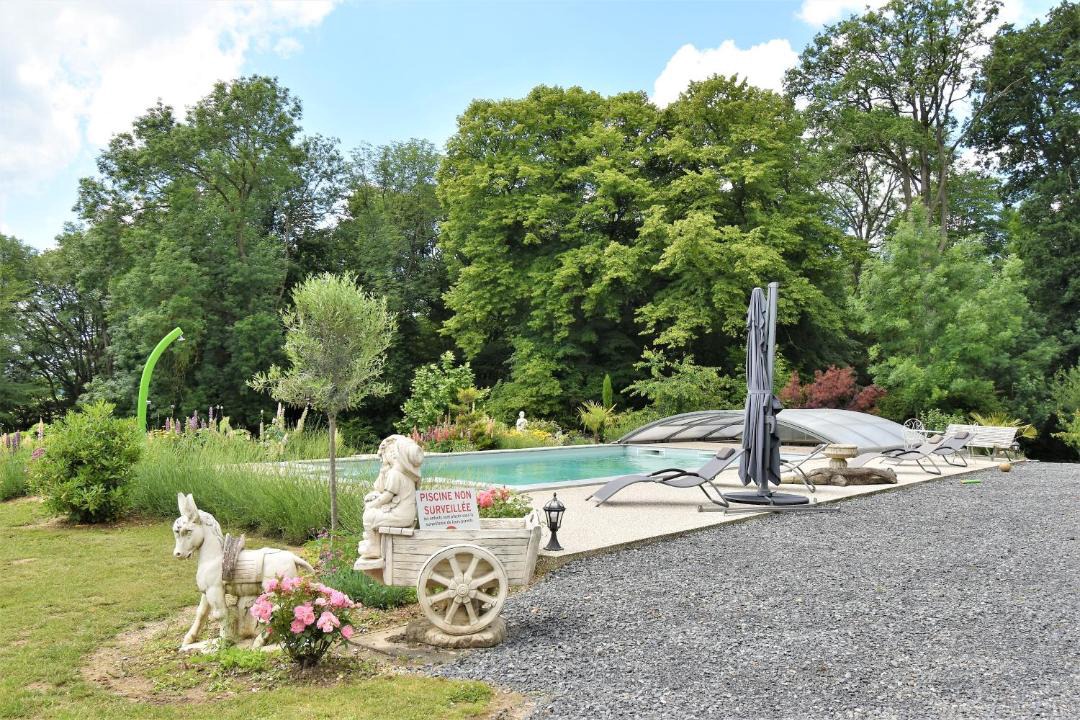 Photo of Others in Broyes