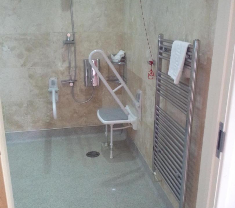 Photo of Bathroom in Aylburton