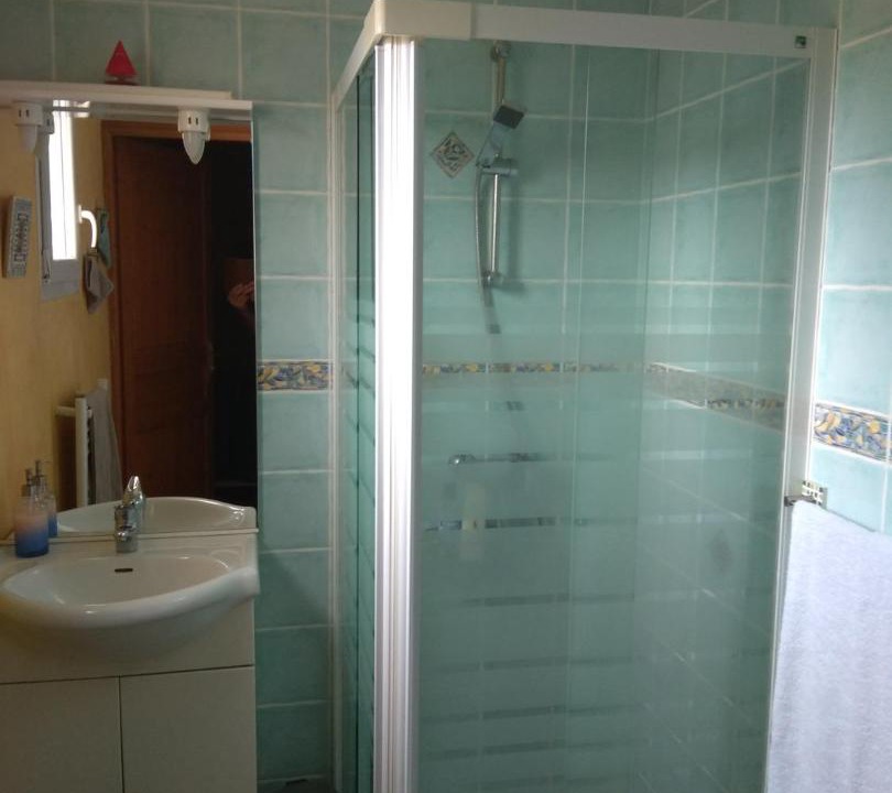 Photo of Bathroom in Blaye