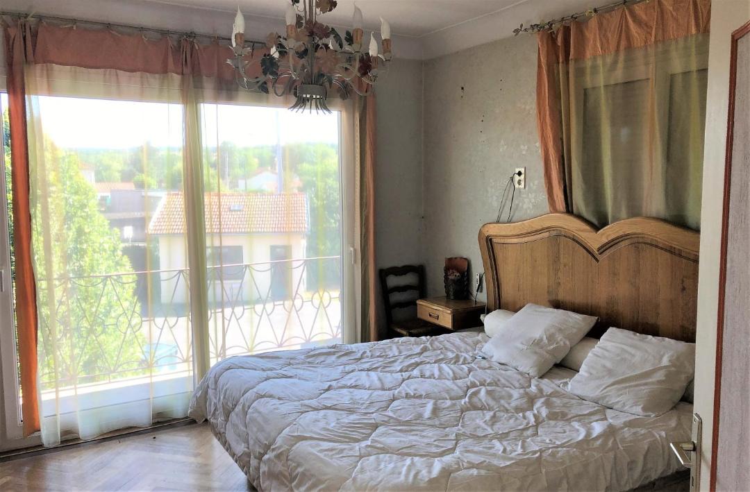 Photo of Bedroom in Issoire