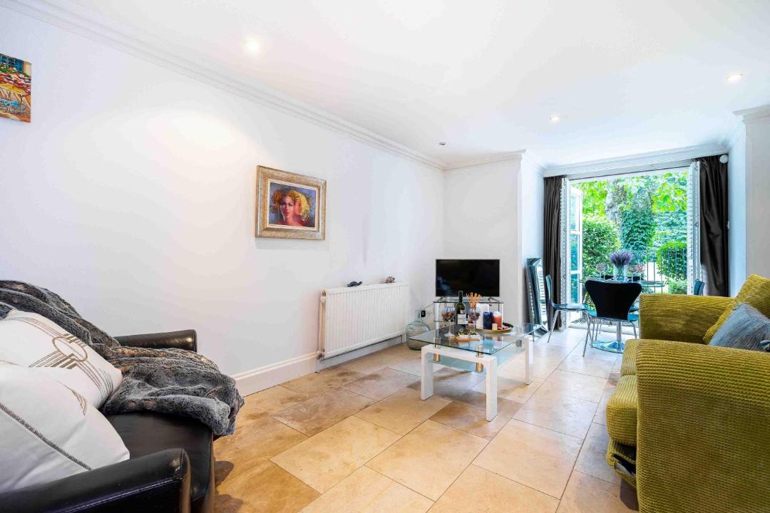 Photo of Livingroom in West Brompton